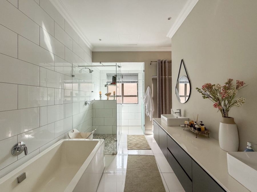 To Let 3 Bedroom Property for Rent in Kosmos North West
